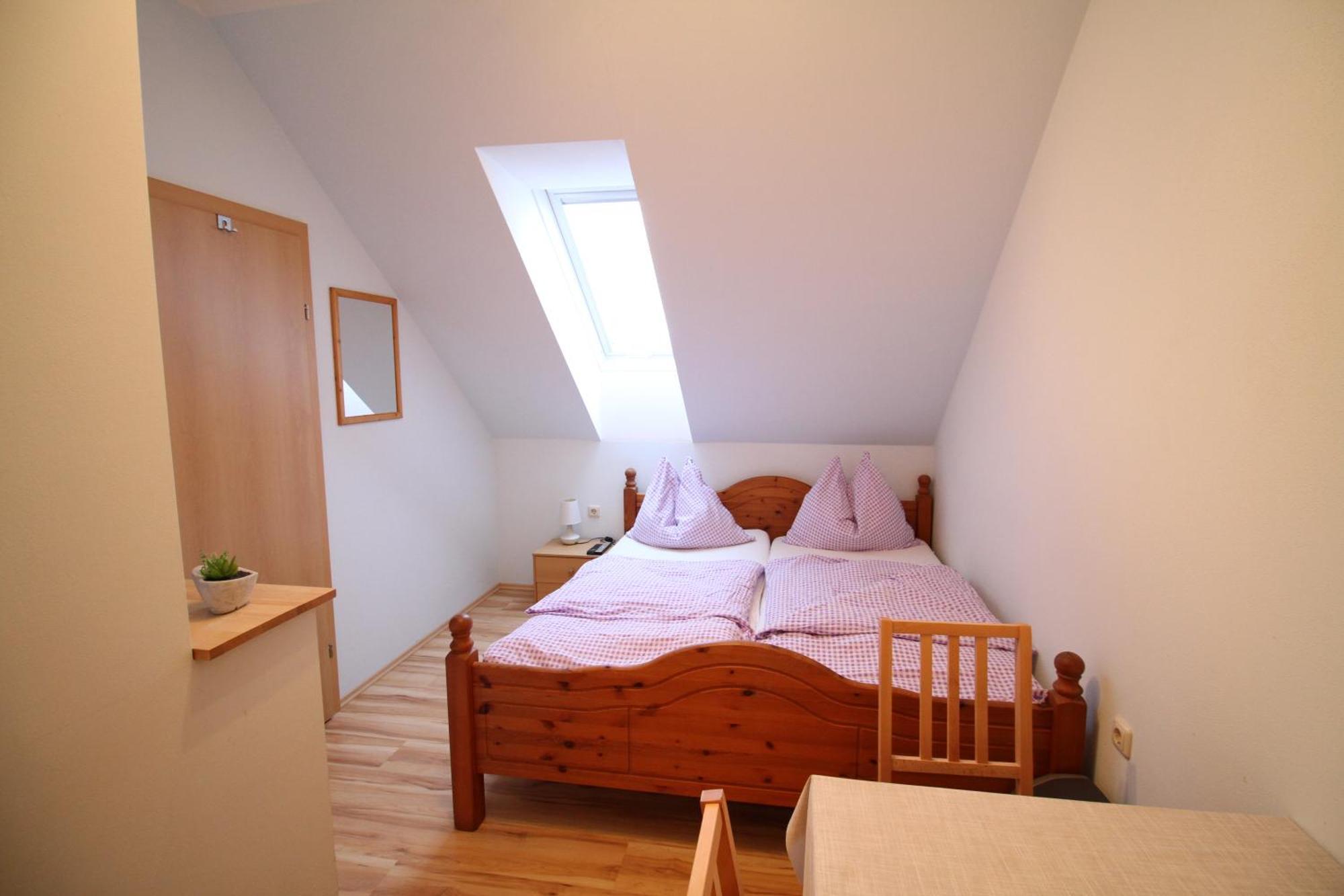 Privatzimmer Fam. Fuehrer Ottenschlag Exteriér fotografie